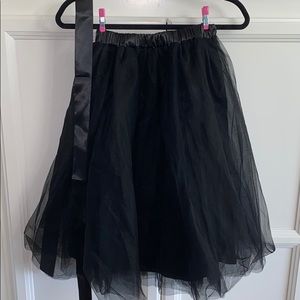 Black skirt!
